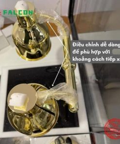 Đèn hâm nóng thức ăn buffet mạ vàng với khớp cổ có thể điều chỉnh khoảng cách tiếp xúc với thức ăn dễ dàng