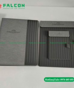 Quyển hướng dẫn khách sạn chất liệu da cao cấp làm theo yêu cầu